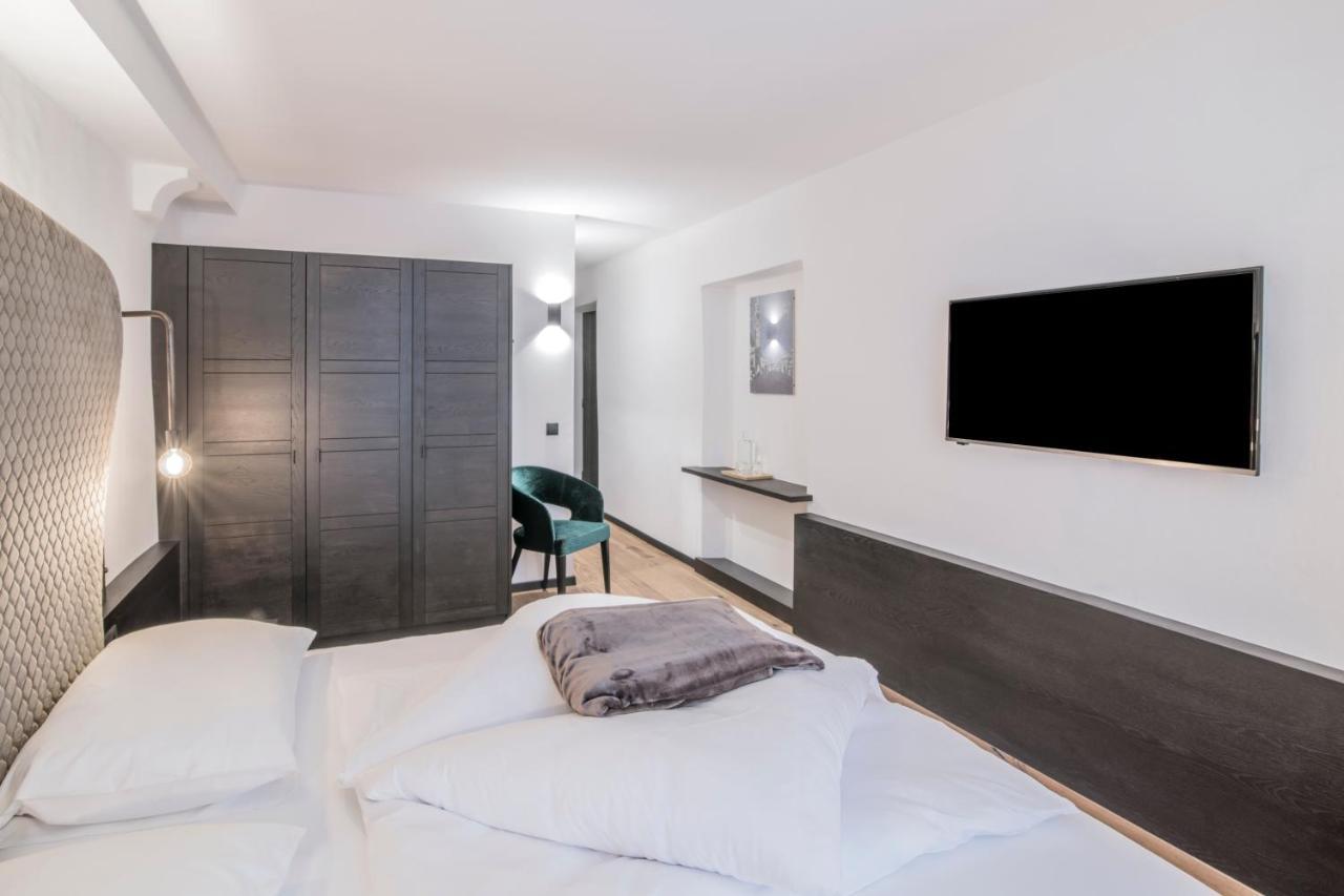 B&B Zur Traube Випитено Екстериор снимка