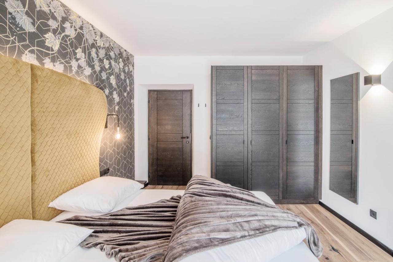 B&B Zur Traube Випитено Екстериор снимка