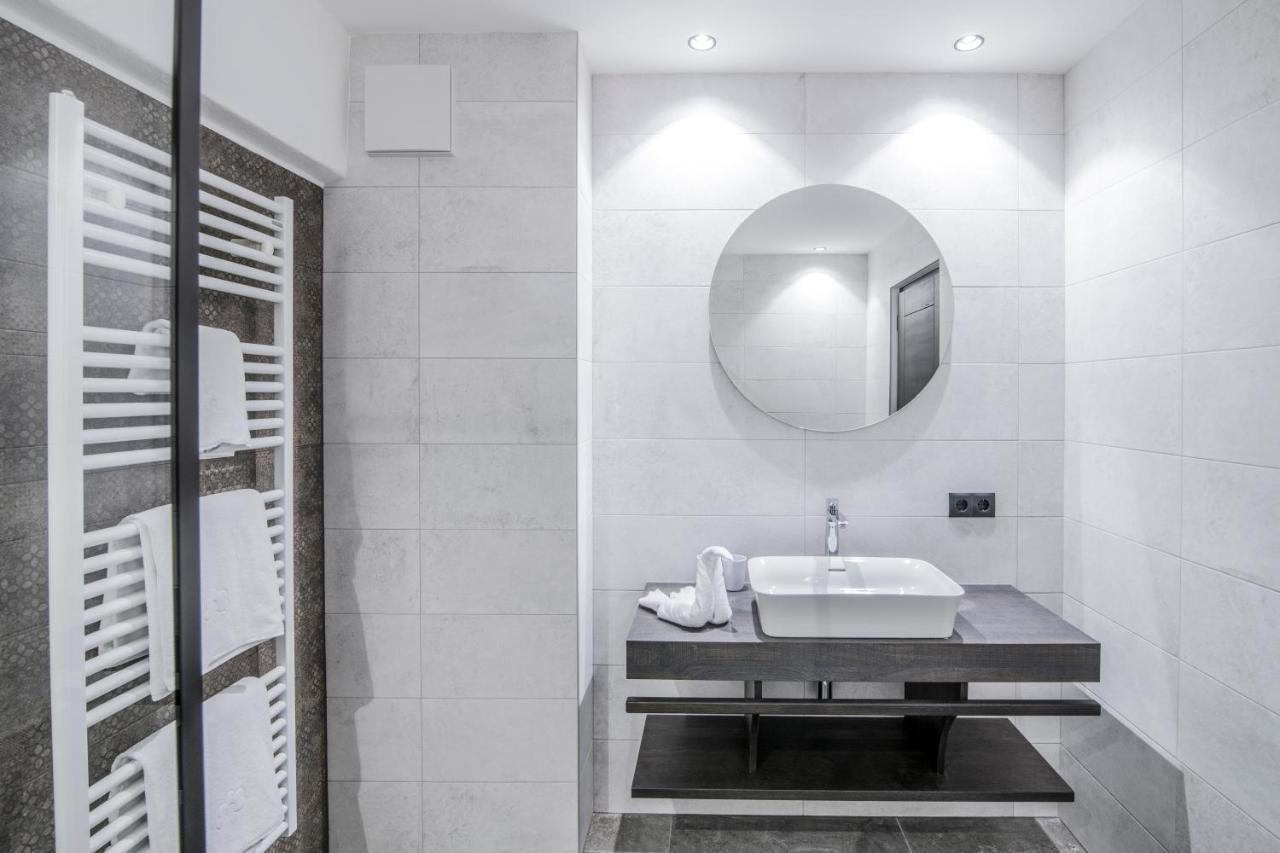 B&B Zur Traube Випитено Екстериор снимка