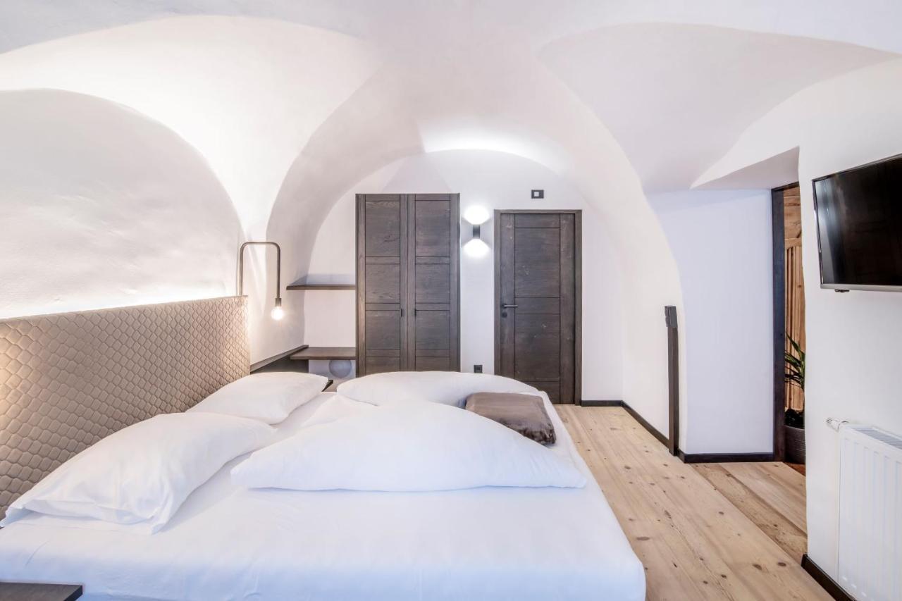 B&B Zur Traube Випитено Екстериор снимка